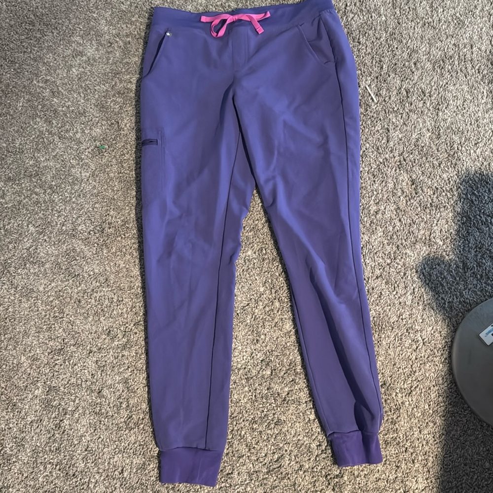 High waisted figs Joggers / amethyst